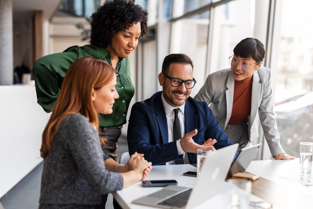 HMNY-payroll-partnership-simplify-search-1-1